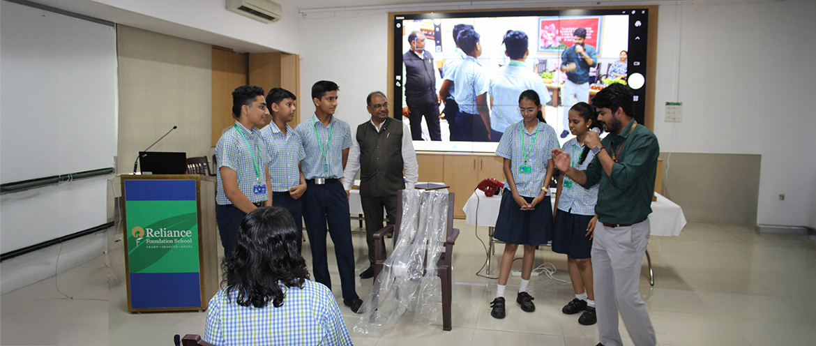 School and collage service